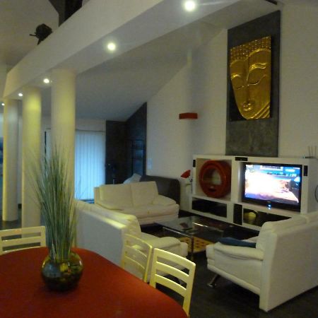 Апартаменты Holidays In Paris Loft Design & Atypique Avec Jardin Масси Экстерьер фото